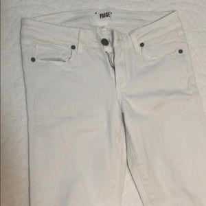White skinny jeans